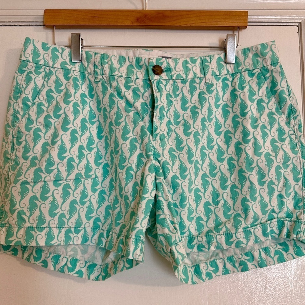 Old Navy Women's Chino Cotton Seahorse Pattern White Aqua Green Shorts